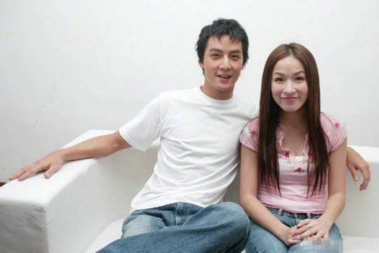 吴彦祖萧亚轩2002年旧照曝光 合拍MV青涩好看