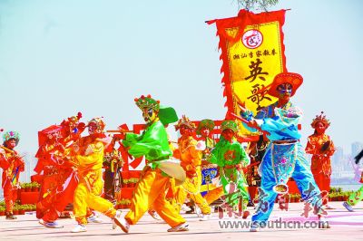 潮汕英歌舞展演贺国庆