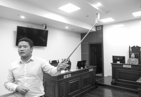 上德电器老总_电器图片(3)