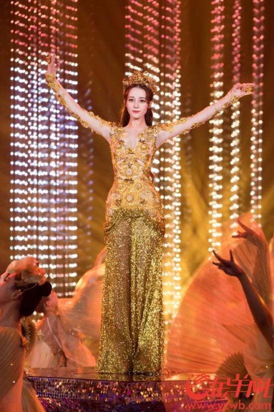 金鹰女神迪丽热巴:希望演绎更多正能量作品