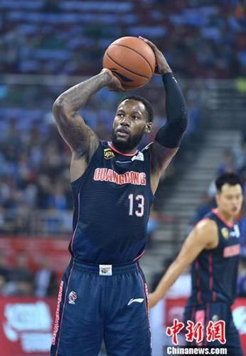 熟悉的换苏伟再响起!CBA京粤大战续写爱恨