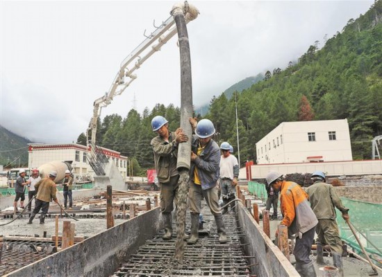 习近平总书记视察广东重要讲话引起深圳扶贫干