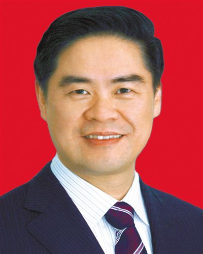曾万明同志简历