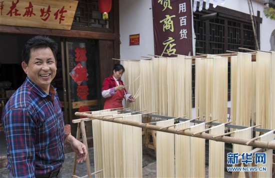 （圖片故事）（8）“山村能人”陳國盛：破解移民安居與致富的“密碼”