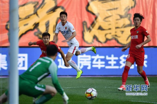 2018赛季中超联赛第30轮比赛 天津权健胜上海