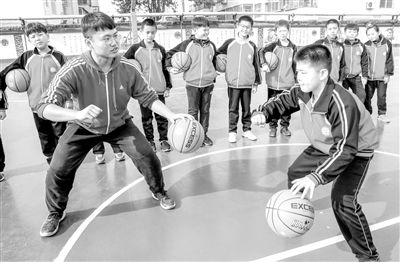 河北饶阳:社团活动助学生快乐成长