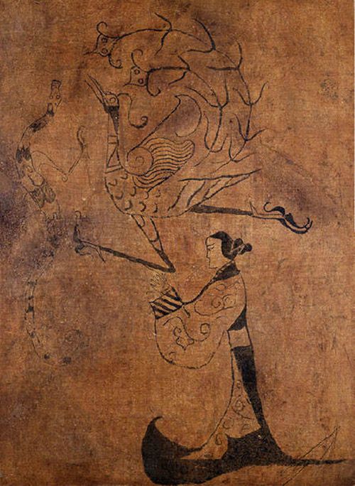 01、《人物龙凤帛画》 战国帛画 纵31.2厘米,横23.2厘米 藏于湖南省博物馆