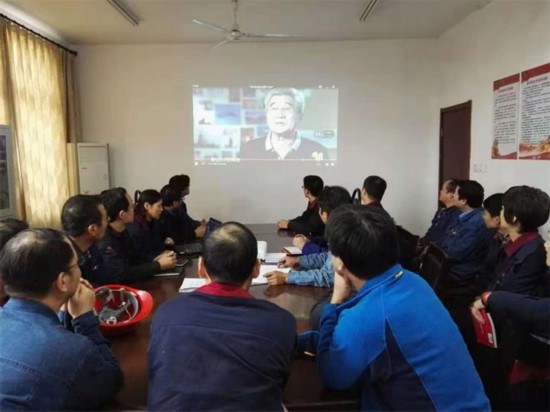 皖能马鞍山公司党委组织党员观看《榜样3》专题节目