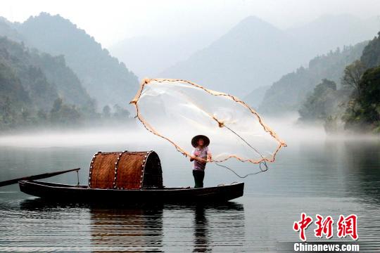 湖南郴州绘就幸福乡村新画卷激活“美丽经济”