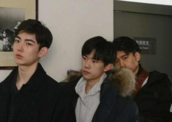 学校食堂偶遇易烊千玺 要合照被拒绝的原因竟