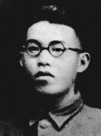 “黄洋界上炮声隆，报道敌军宵遁”—— 保卫井冈山的骁将陈毅安