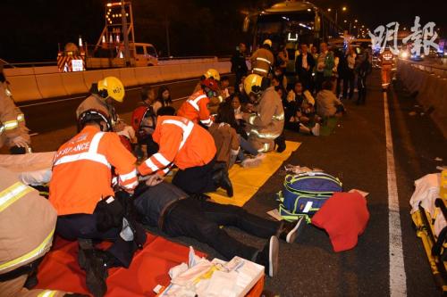 香港青衣车祸追踪:涉事巴士当时接员工到机场上班