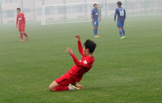 U23联赛权健1-1战平苏宁绝杀背后故事更加励志