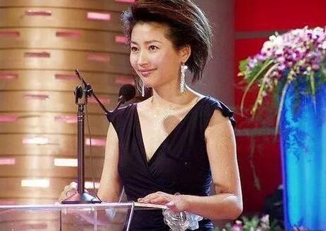 揭秘央視主播王小丫追夢路（圖）
