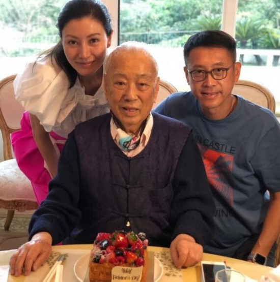 香港船王许爱周家族后人许世勋日前因病逝世享年97岁