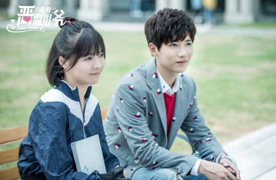 《我的恶魔少爷》强势发糖 贾征宇余心恬上演星空之吻