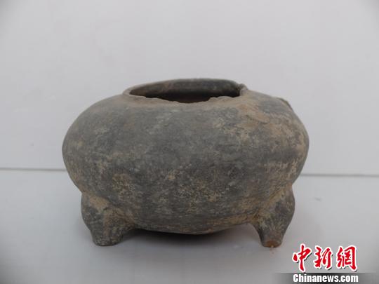 安徽界首博物馆探索职能创新:“文物仓库”变身“教学课堂” 安徽界首博物馆探索职能创新:“文物仓库”变身“教学课堂”