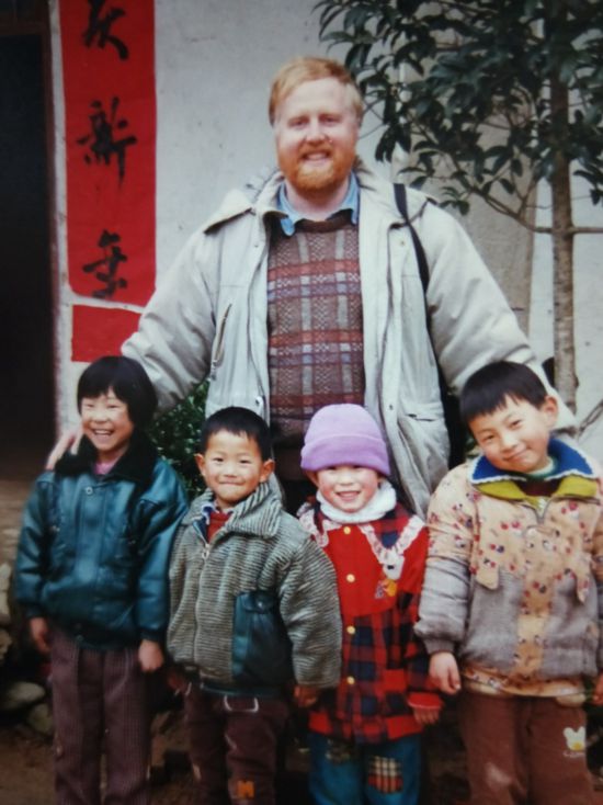 “网红”洋教授与中国的“化学反应”
