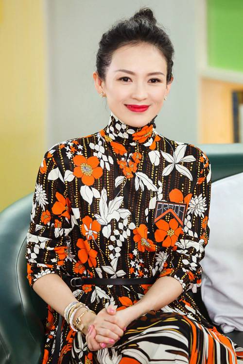 章子怡宋轶杨子姗 派对季穿搭就靠这条超美连