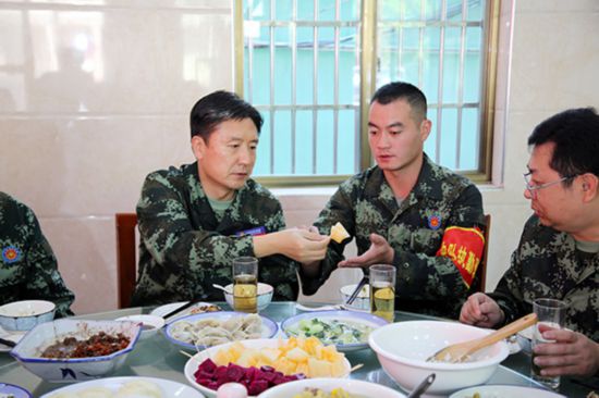 宋树欣总队长深入吉安蹲点调研
