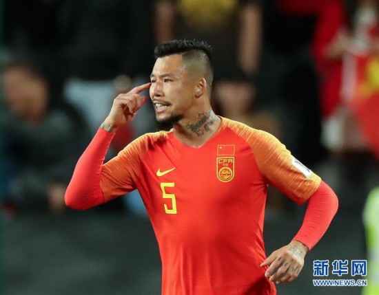 【亚洲杯】中国队3比0战胜菲律宾队 提前小组