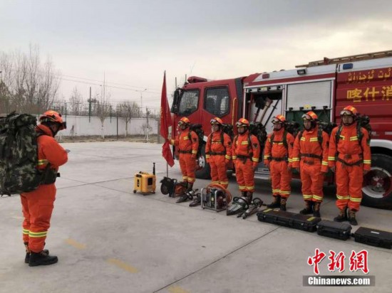 疏附县的人口多少_疏附县人民医院照片(3)