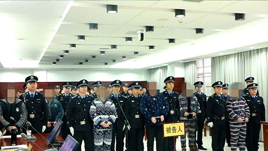 湖北通城打掉涉黑组织"血洗集团" "90后"黑老大一审获刑12年