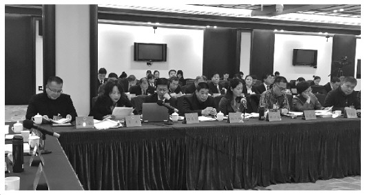 代表肯定福建法检两院报告务实接地气