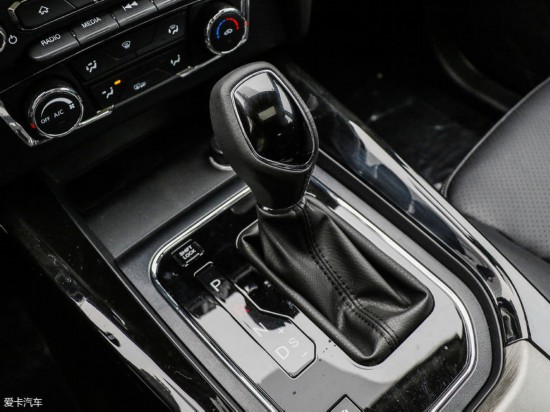 2018S560