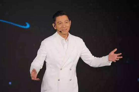 刘德华来杭告状 究竟因为什么事情让天王如此生气?