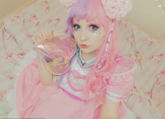 Ӣ��Ůÿ�컨2Сʱ���ɡ������ޡ� ������ǿ����