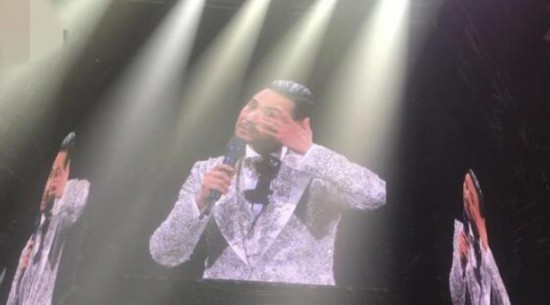 张学友演唱会难过落泪希望做的更好给大家看