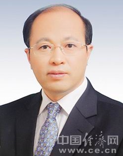 李秀领当选内蒙古自治区政协主席 狄瑞明当选