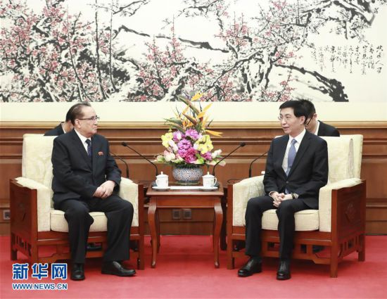 （時政）（2）朝鮮友好藝術團在京訪演 栗戰書、王滬寧分別出席有關活動