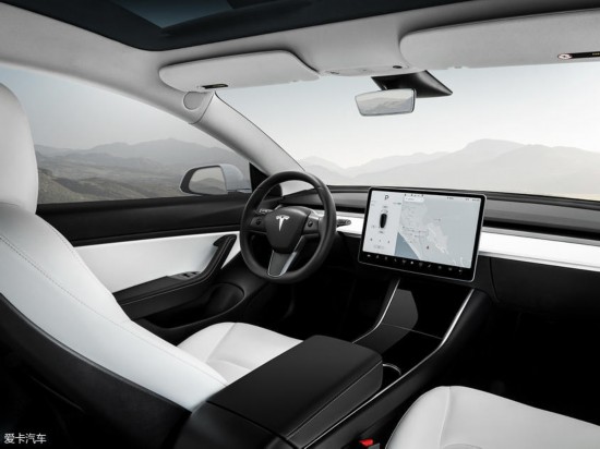 TESLA2018MODEL 3