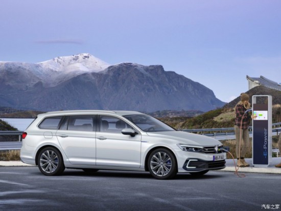 () Passat 2020 GTE а