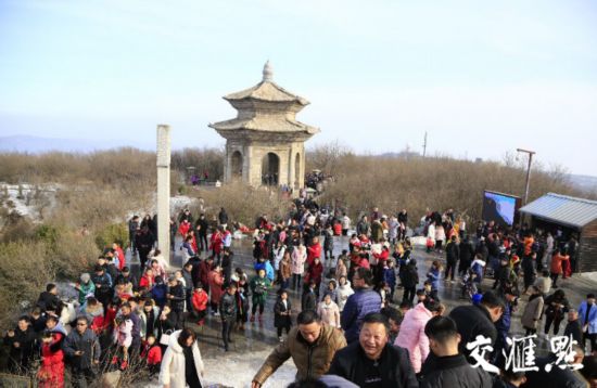 成语什么钧发_百钧弩发图片(3)