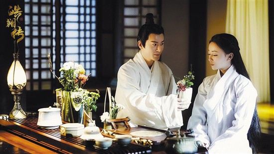 《皓镧传》更新过半 茅子俊称对戏聂远最省心