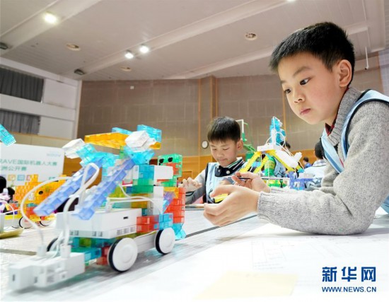 （社会）（2）国际机器人大赛亚洲公开赛在京举行