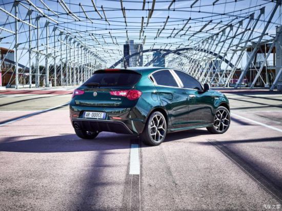 ŷ Giulietta 2019 Super