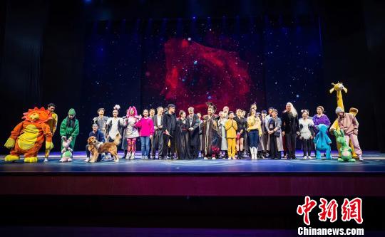 专访萨顶顶“舞台剧”女主角文嫣:努力就能做好