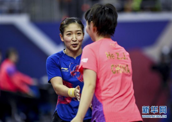 世乒赛直通赛:刘诗雯胜何卓佳
