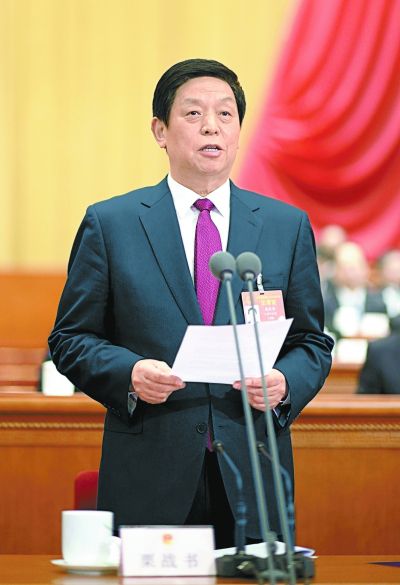 十三屆全國人大二次會議在京開幕