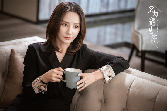 马雅舒显励志女性风范《只为遇见你》三重身份