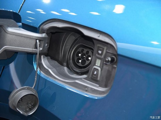 µ() µQ5Դ() 2019 PHEV 