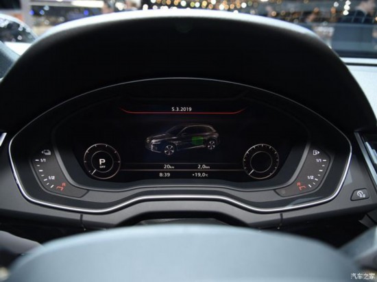 µ() µQ5Դ() 2019 PHEV 