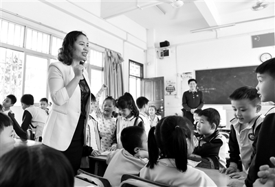 人大调研流动人口_中国流动人口调查 外来工当选人大代表(3)
