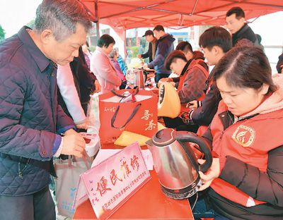 “修，不修？”上门维修费用明显上涨 期待行业更规范