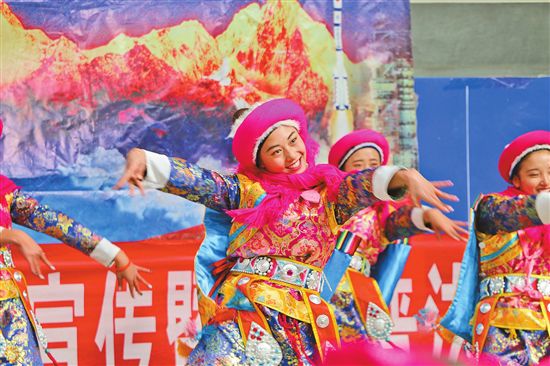迪庆藏族自治州:最美藏区一路前行