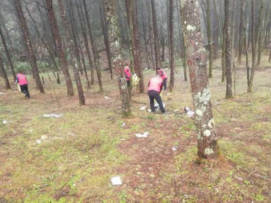 大美巫山公益行：提倡人人愛環保我爭做表率助力大美巫山